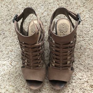 Vince Camuto Evel Caged Sandal 6.5